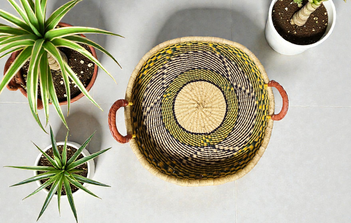 Bolga Round Tray with Leather Handles (Plant-Based Dyes)